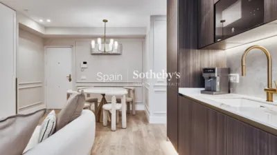 Apartment on Calle del Piamonte photo 8