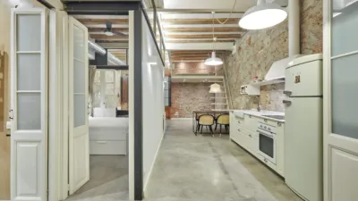 Piso en alquiler en El Raval - Imagen 4