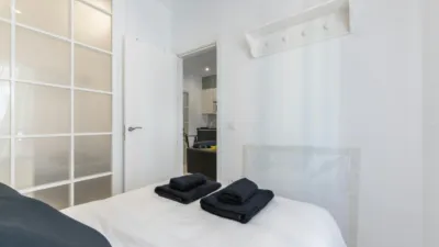 Piso en alquiler en Palacio - Imagen 3