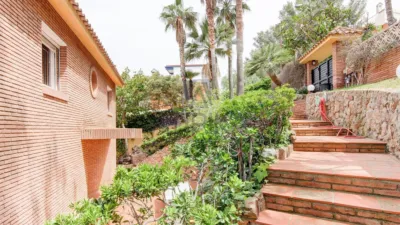 House on Carrer d'Azorín photo 3