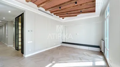 Piso en Carrer de València photo 5