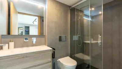 Dúplex en alquiler en Calle >C- del Riu Bidasoa, Número >, Benicalap (Distrito Benicalap. València Capital) de 1.600 €<span>/mes</span>