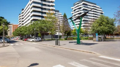 Dúplex en alquiler en Calle >C- del Riu Bidasoa, Número >, Benicalap (Distrito Benicalap. València Capital) de 1.600 €<span>/mes</span>