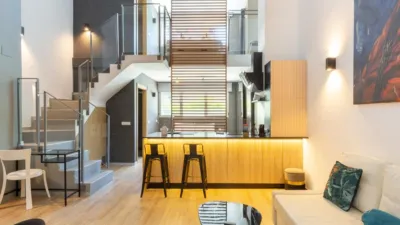 Dúplex en alquiler en Calle >C- del Riu Bidasoa, Número >, Benicalap (Distrito Benicalap. València Capital) de 1.600 €<span>/mes</span>