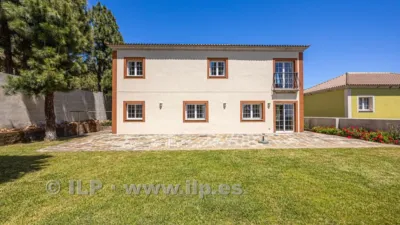 House on Calle Barrial de Abajo photo 100