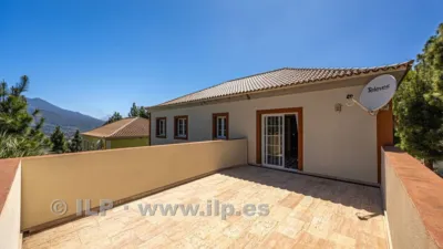 House on Calle Barrial de Abajo photo 69