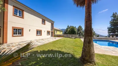 House on Calle Barrial de Abajo photo 90