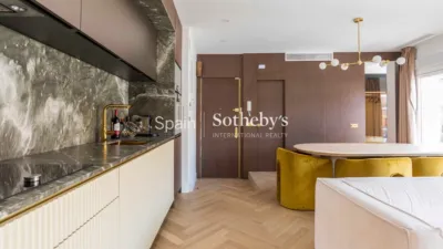 Penthouse on C. de Jovellanos Street photo 17