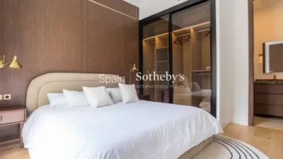 Penthouse on C. de Jovellanos Street photo 24
