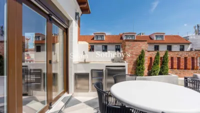 Penthouse on C. de Jovellanos Street photo 30