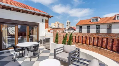 Penthouse on C. de Jovellanos Street photo 31