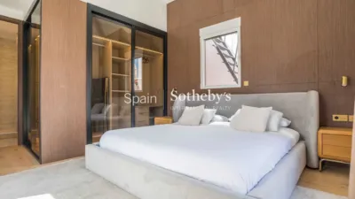 Penthouse on C. de Jovellanos Street photo 33