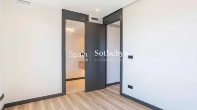 Apartment on Francisco Silvela Street photo 19