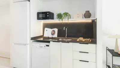 Piso en alquiler en La Salut - Imagen 8