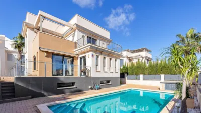 Pis – Orihuela, Urbanización Monte Golf Fase VII, Villa Martín - Vista 2