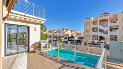 Pis – Orihuela, Urbanización Monte Golf Fase VII, Villa Martín - Vista 3