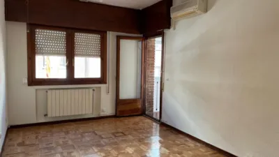 Piso en alquiler en Calle de Alustante, número > - Imagen 2