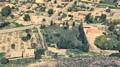 Terreno en venta en Carrer del Larix, número > - Vista 4