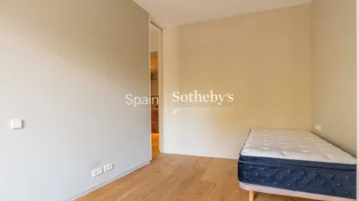Apartment on Calle de Lepanto photo 37