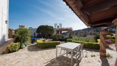 Rustic finca in Cabrera de Mar photo 18