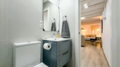Piso en alquiler en El Raval - Imagen 10