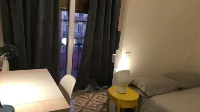 Piso en alquiler en La Vila de Gràcia - Imagen 6