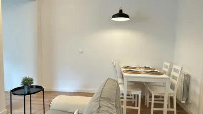 Piso en alquiler en Numancia - Imagen 2