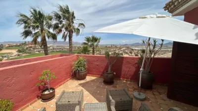Chalet en calle Las Casas Solariegas, nº 1 photo 4