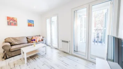 Piso en alquiler en Calle >C. de Sagasta, Número > - Imagen 2