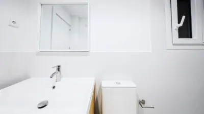 Piso en alquiler en Calle >C. Edgar Neville, Número > - Imagen 21