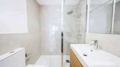 Piso en alquiler en Calle >C. Edgar Neville, Número > - Imagen 30