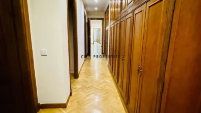 Piso en alquiler en Calle de Hernán Cortés - Imagen 4