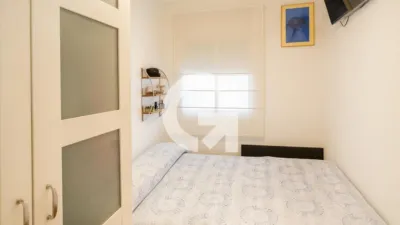 Flat on Carrer de l'Ebre photo 7