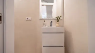 Apartment on Calle de Hortaleza photo 33