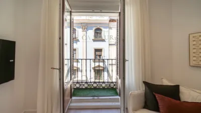 Apartment on Calle de Hortaleza photo 4