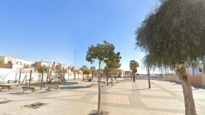 House on Avenida Principe de Asturias photo 3