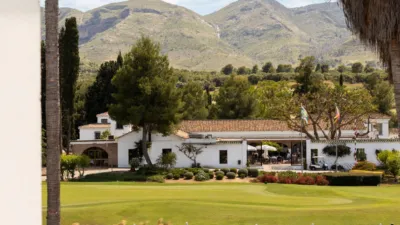 Casa en Lauro Golf photo 19
