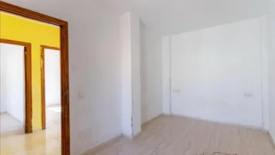 Flat on Calle Vista Almagro photo 4