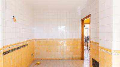 Flat on Calle Vista Almagro photo 8