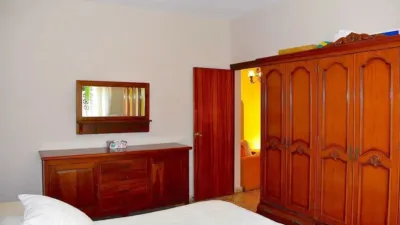 House in Centre photo 3