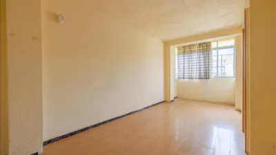 Apartment on Carrer de l'Escultor Rocamora photo 3