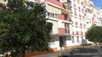 Apartment on Antonio Rengel Street photo 2