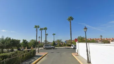 Piso en calle Huelva photo 3