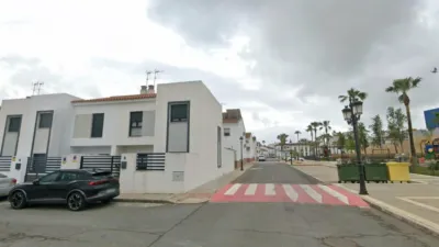 Piso en calle Huerta photo 3