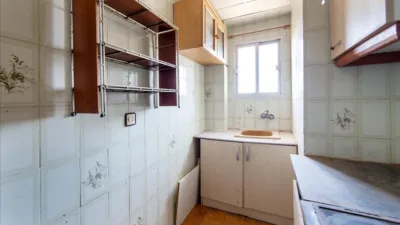Apartment on Carrer de Palafox photo 13