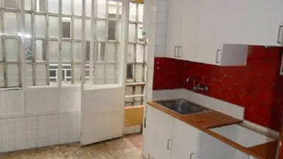 Apartment on Álvarez Quintero Street photo 4