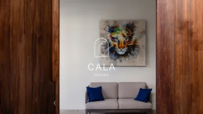 Chalet on Calle Josefina de La Torre photo 3