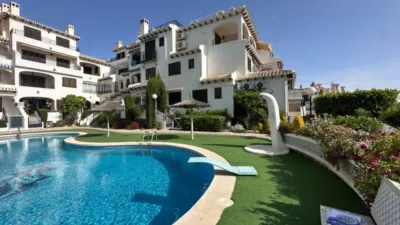 Piso en Cabo Roig - La Zenia photo 9