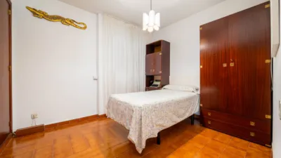 Apartment in Carrer de Miquel Sants Oliver photo 15