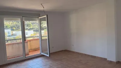 Piso en venta en Calle Cuarteles, 4, Enix de 61.285 €